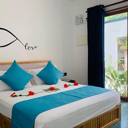 Ithaa Thoddoo Inn 外观 照片